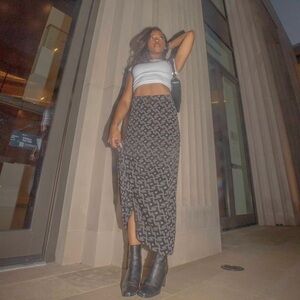 Elegant Black Patterned Women's Skirt